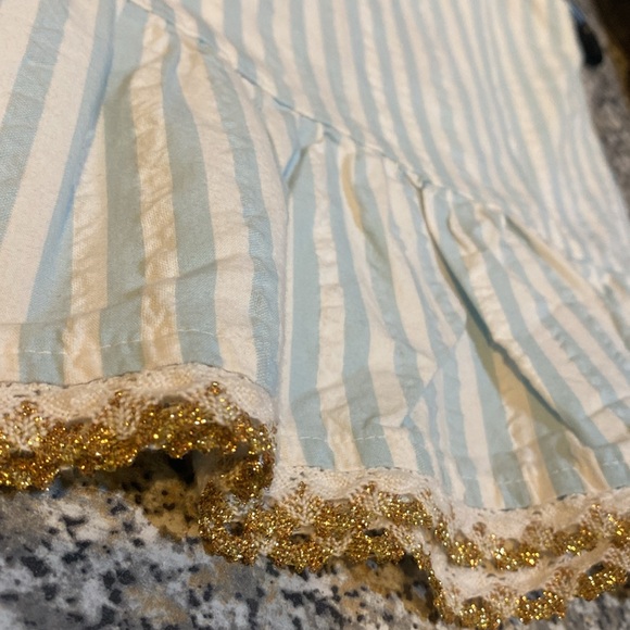 BRAND: Genuine Kids by OshKosh B'gosh / SIZE: 4T - LOOK AT 2ND PIC - little spot - Picture 6 of 10